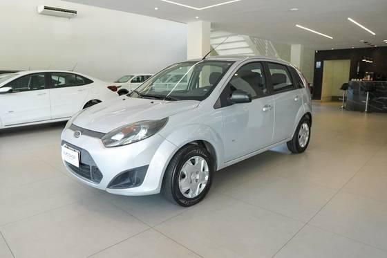 FORD FIESTA 1.0 ROCAM HATCH 8V FLEX 4P MANUAL FORD FIESTA 1.0 ROCAM HATCH 8V FLEX 4P MANUAL